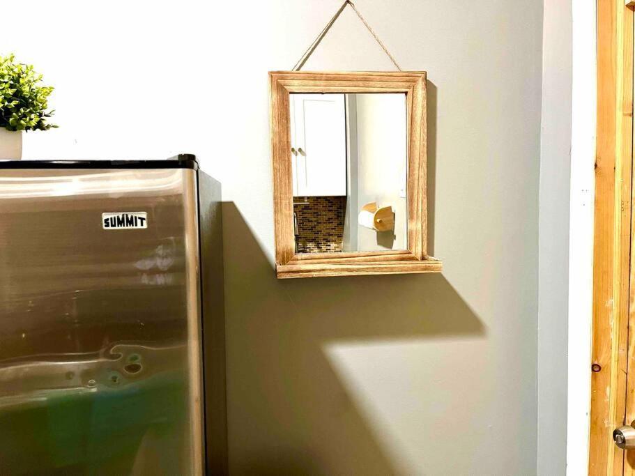 Cozy Studio Staycation - Brooklyn Close To Train Stations ニューヨーク エクステリア 写真
